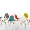 Eames Plastic Side Chair